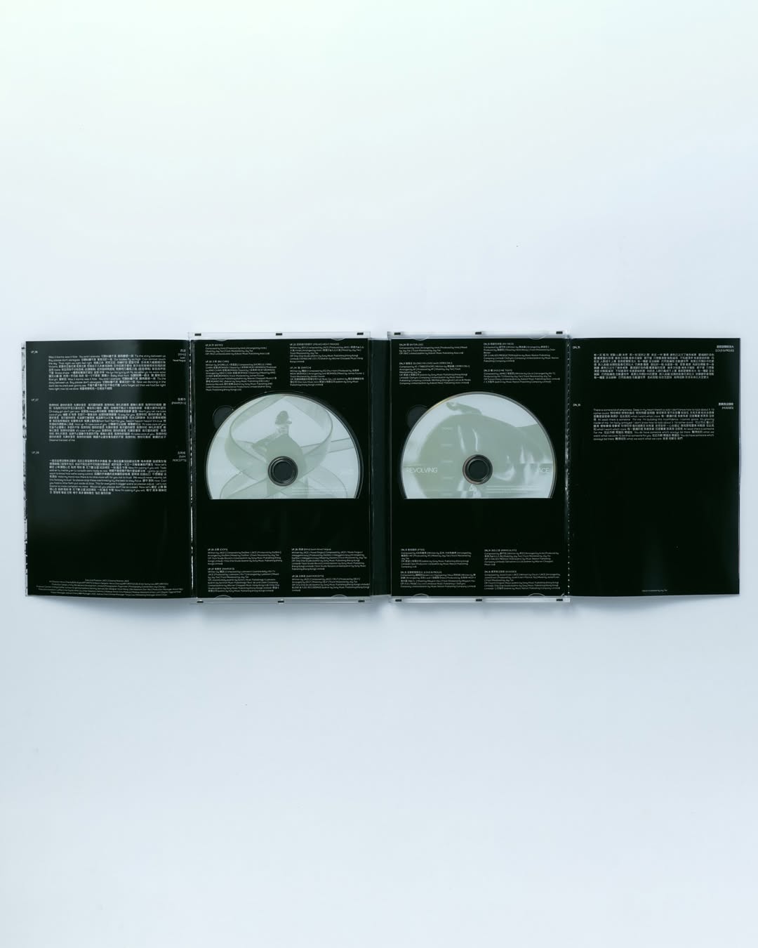 《REVOLVING》 2-CD ALBUM